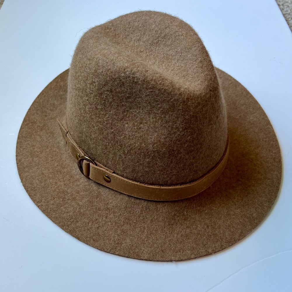Frye 100% Wool Felt Tall Fedora Harness Hat